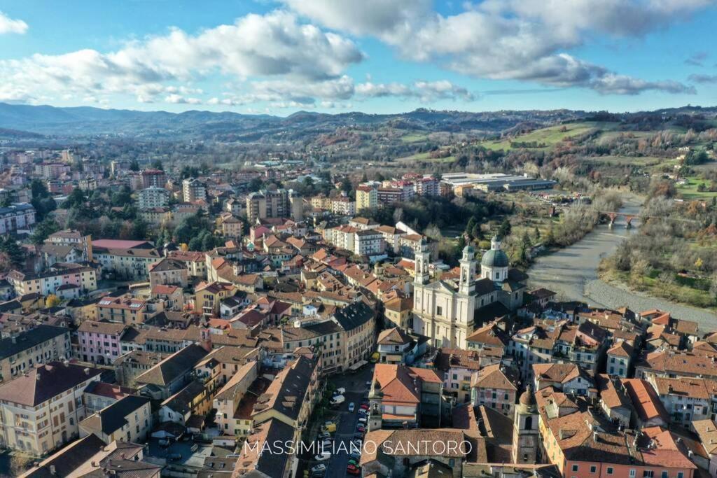 La Casa Di Mik Appartement Ovada Buitenkant foto